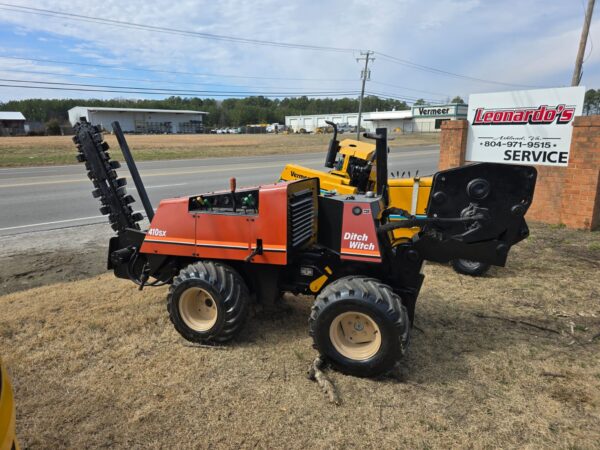 Plow / Trencher machine