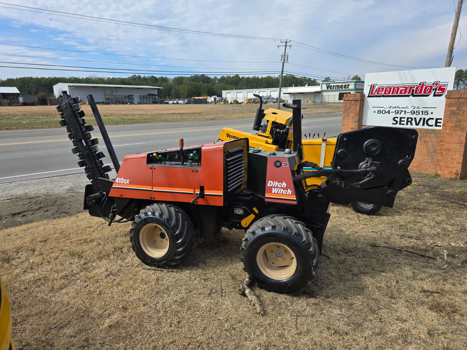 Plow / Trencher machine